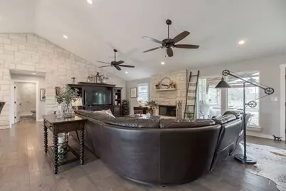 579 Triple S Trail, Johnson City, TX 78636 - Photo 15