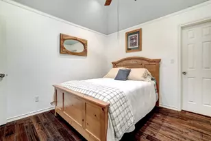 300 Champions Dr, Georgetown, TX 78628 - Photo 31