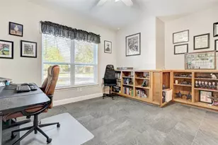 300 Champions Dr, Georgetown, TX 78628 - Photo 23