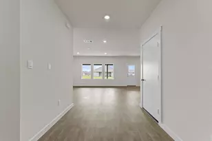 473 Atticus Cv, Lockhart, TX 78644 - Photo 3