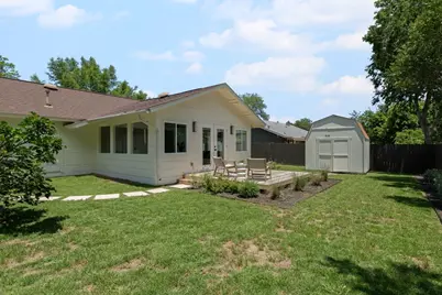 409 Thistlewood Drive, Austin, TX 78745 - Photo 37