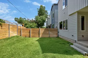 814 N Bluff Dr, Austin, TX 78745 - Photo 27