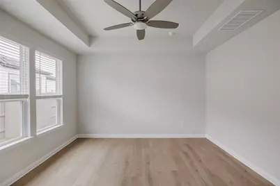 8512 Dongan Drive, Austin, TX 78744 - Photo 13