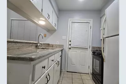 2305 Cottonwood Drive #B, Georgetown, TX 78628 - Photo 1