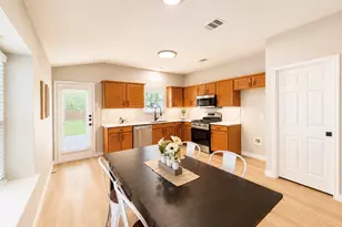 3850 Castle Rock Cove, Round Rock, TX 78681 - Photo 5