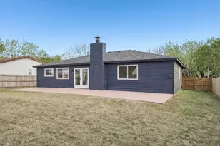 2807 Sissinghurst Dr, Austin, TX 78745 - Photo 15