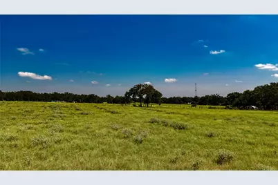 1331 E Cameron Avenue, Rockdale, TX 76567 - Photo 19