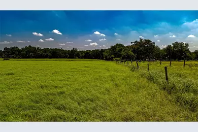 1331 E Cameron Avenue, Rockdale, TX 76567 - Photo 13