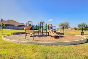 328 Shale Cir, Buda, TX 78610 - Photo 37