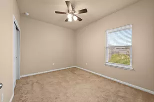 534 Purple Martin Ave, Kyle, TX 78640 - Photo 15