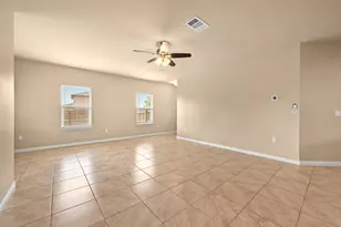 534 Purple Martin Ave, Kyle, TX 78640 - Photo 5