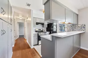 8500 Woodstone Dr, Austin, TX 78757 - Photo 17