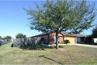 107 Adamae Lane, Hutto, TX 78634 - Photo 3