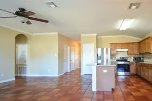 107 Adamae Ln, Hutto, TX 78634 - Photo 11