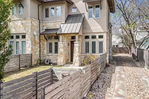 2002 Kinney Ave, Austin, TX 78704 - Photo 31