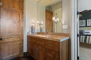 2002 Kinney Ave, Austin, TX 78704 - Photo 19