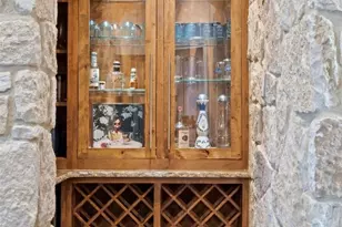 2002 Kinney Ave, Austin, TX 78704 - Photo 9