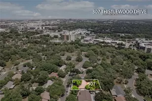 307 Thistlewood Dr, Austin, TX 78745 - Photo 35