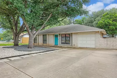 307 Thistlewood Drive, Austin, TX 78745 - Photo 9