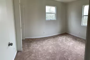 516 San Saba St, Lockhart, TX 78644 - Photo 19