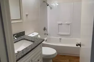 516 San Saba St, Lockhart, TX 78644 - Photo 17