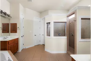 10901 Doswell Cove, Austin, TX 78739 - Photo 17