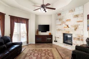 10901 Doswell Cove, Austin, TX 78739 - Photo 9