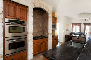 10901 Doswell Cove, Austin, TX 78739 - Photo 11