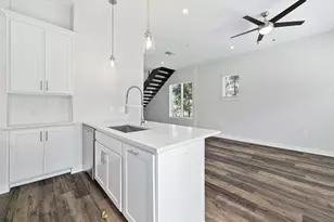 12001 Vista Parke Dr, Austin, TX 78726 - Photo 11