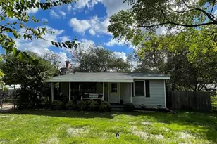 11105 2nd St, Jonestown, TX 78645 - Photo 1