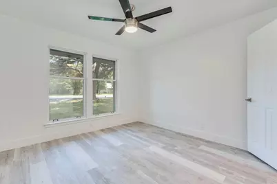 11146 Pinehurst Drive, Austin, TX 78747 - Photo 23