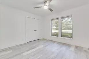 11146 Pinehurst Dr, Austin, TX 78747 - Photo 21