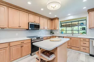 11146 Pinehurst Dr, Austin, TX 78747 - Photo 15