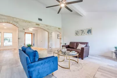 11146 Pinehurst Drive, Austin, TX 78747 - Photo 9