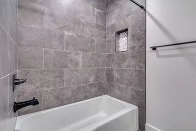 11146 Pinehurst Drive, Austin, TX 78747 - Photo 19