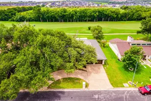 11146 Pinehurst Dr, Austin, TX 78747 - Photo 3