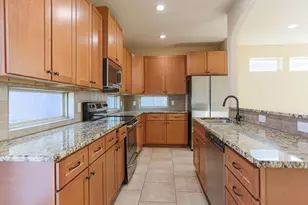 1202 Morrow St, Austin, TX 78757 - Photo 9