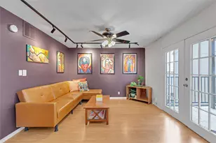 3018 S 1st St, Austin, TX 78704 - Photo 13