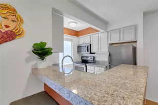 3018 S 1st St, Austin, TX 78704 - Photo 9