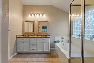 1020 Portchester Castle Path, Pflugerville, TX 78660 - Photo 17