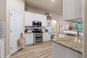 1020 Portchester Castle Path, Pflugerville, TX 78660 - Photo 13