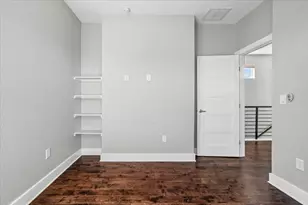 706 Short Kemp St, Austin, TX 78741 - Photo 25