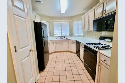 9106 Wellesley Drive, Austin, TX 78754 - Photo 5
