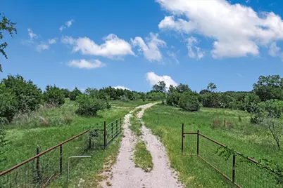 5150 Cr 254, Bertram, TX 78605 - Photo 7