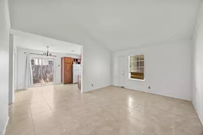 8711 Pineridge Drive, Austin, TX 78729 - Photo 7