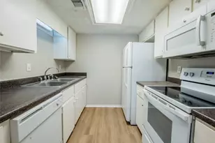 2401 Leon St, Austin, TX 78705 - Photo 5