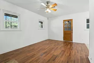 7505 Forest Wood Rd, Austin, TX 78745 - Photo 7