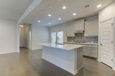8729 Belknap Road, Austin, TX 78747 - Photo 9