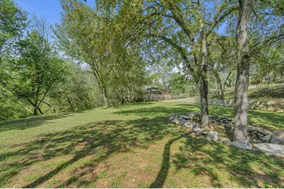 2818 Saratoga Drive, Austin, TX 78733 - Photo 35