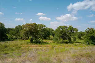 101 Scotty Ln, Liberty Hill, TX 78642 - Photo 1